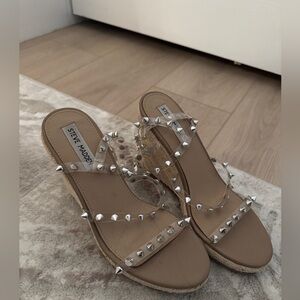 Steve Madden studded sandals size 6